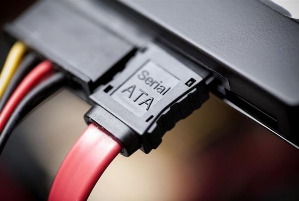 SATA-IO组织正式发布SATA 3.4标准：硬盘更健康
