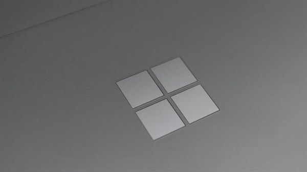 最新数据显示：Win10市场份额悄然超越Win7